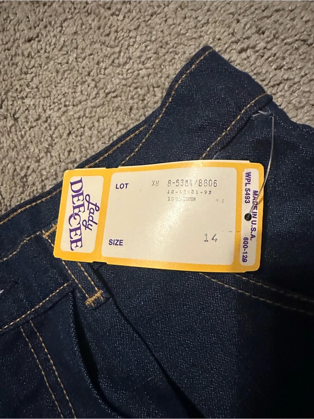 DEE CEE New Vintage size 14 USA 100% Cotton Jeans NWT